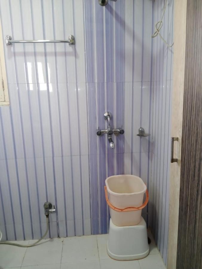 Hotel Chandrawali By Wb Inn Ballia Exterior foto