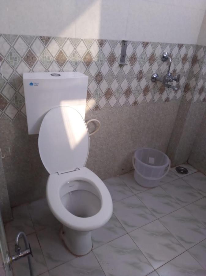 Hotel Chandrawali By Wb Inn Ballia Exterior foto